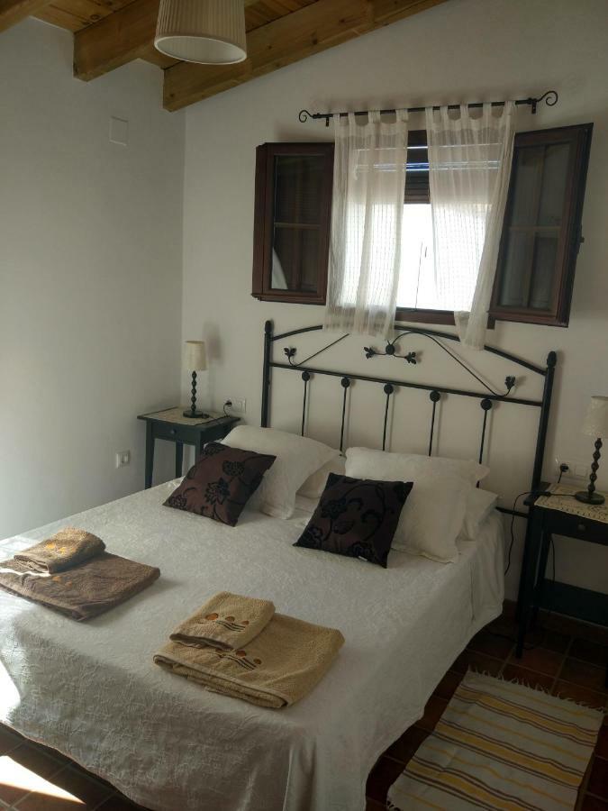 Casa Rural La Torre Almonaster la Real Ngoại thất bức ảnh